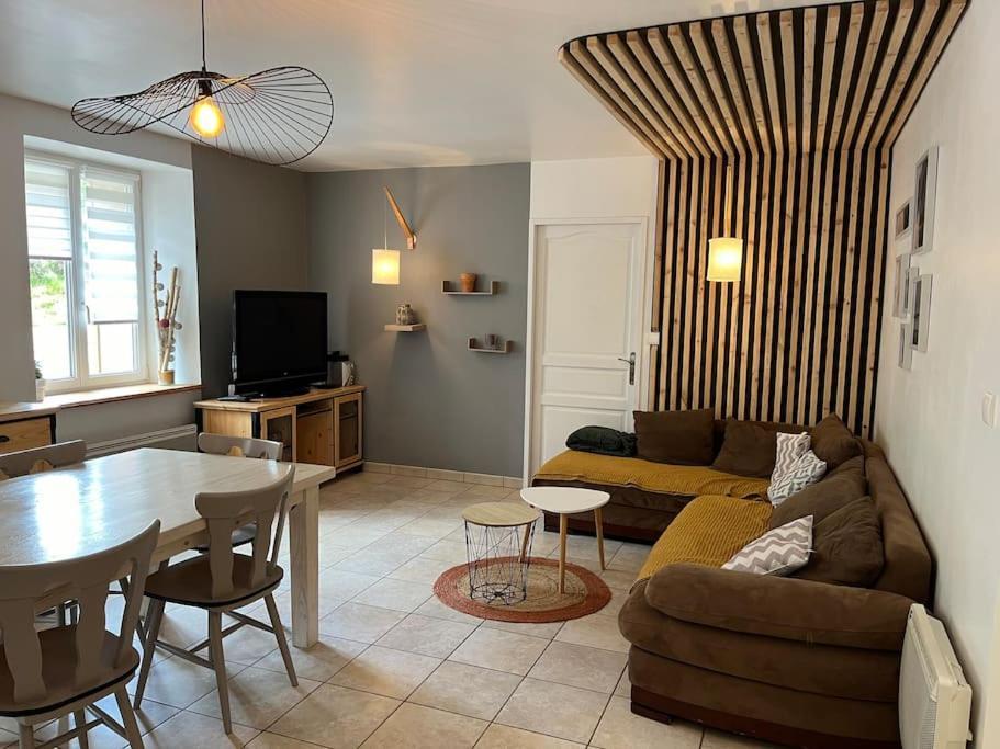 Appartement 5 Personnes Avec Espace Plein Air سانت موريس سور موسيل المظهر الخارجي الصورة